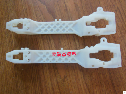 成品手辦和半成品手板分別會有哪些作用？